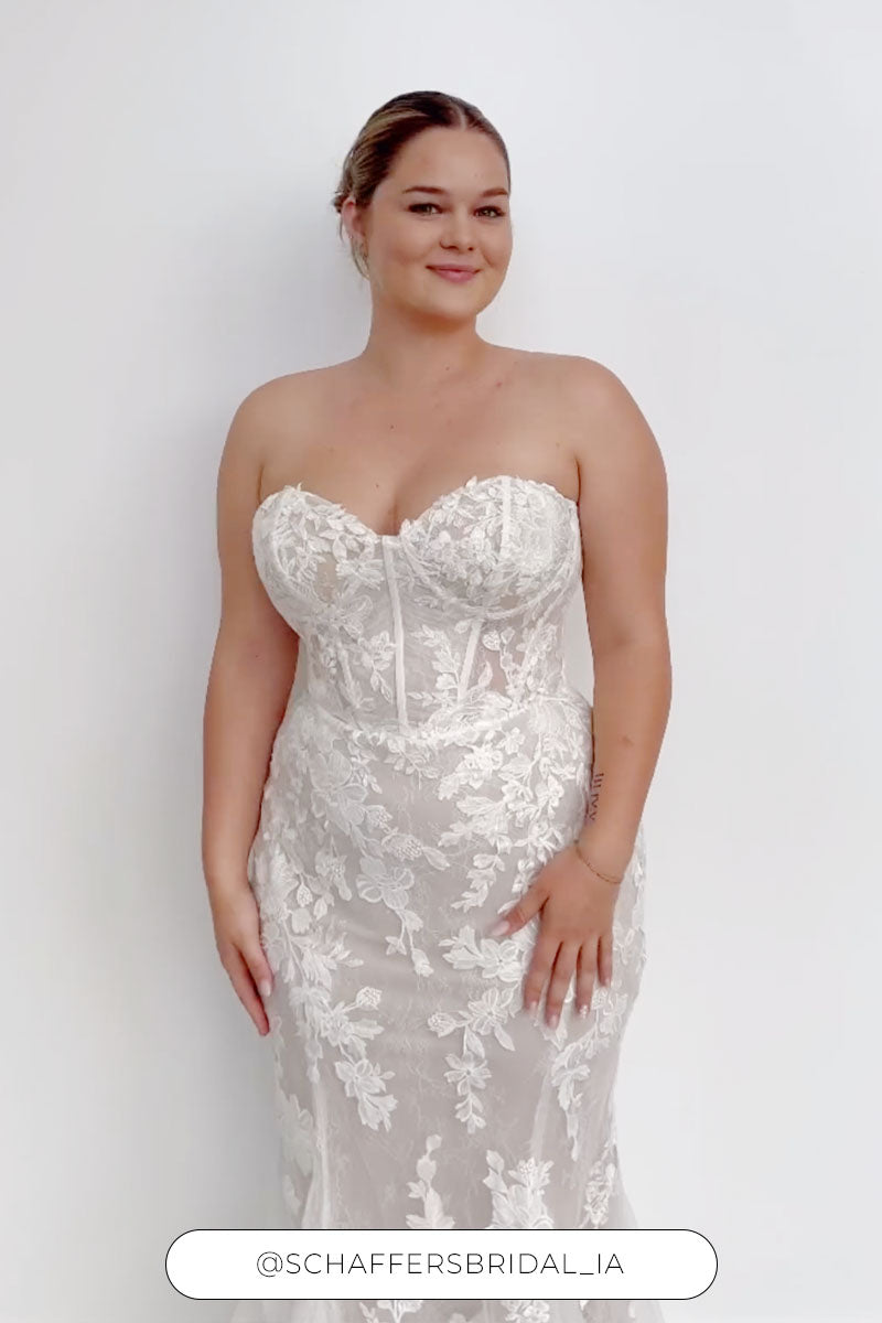 Pia da Schaffer's Bridal - IA, condiviso su Instagram