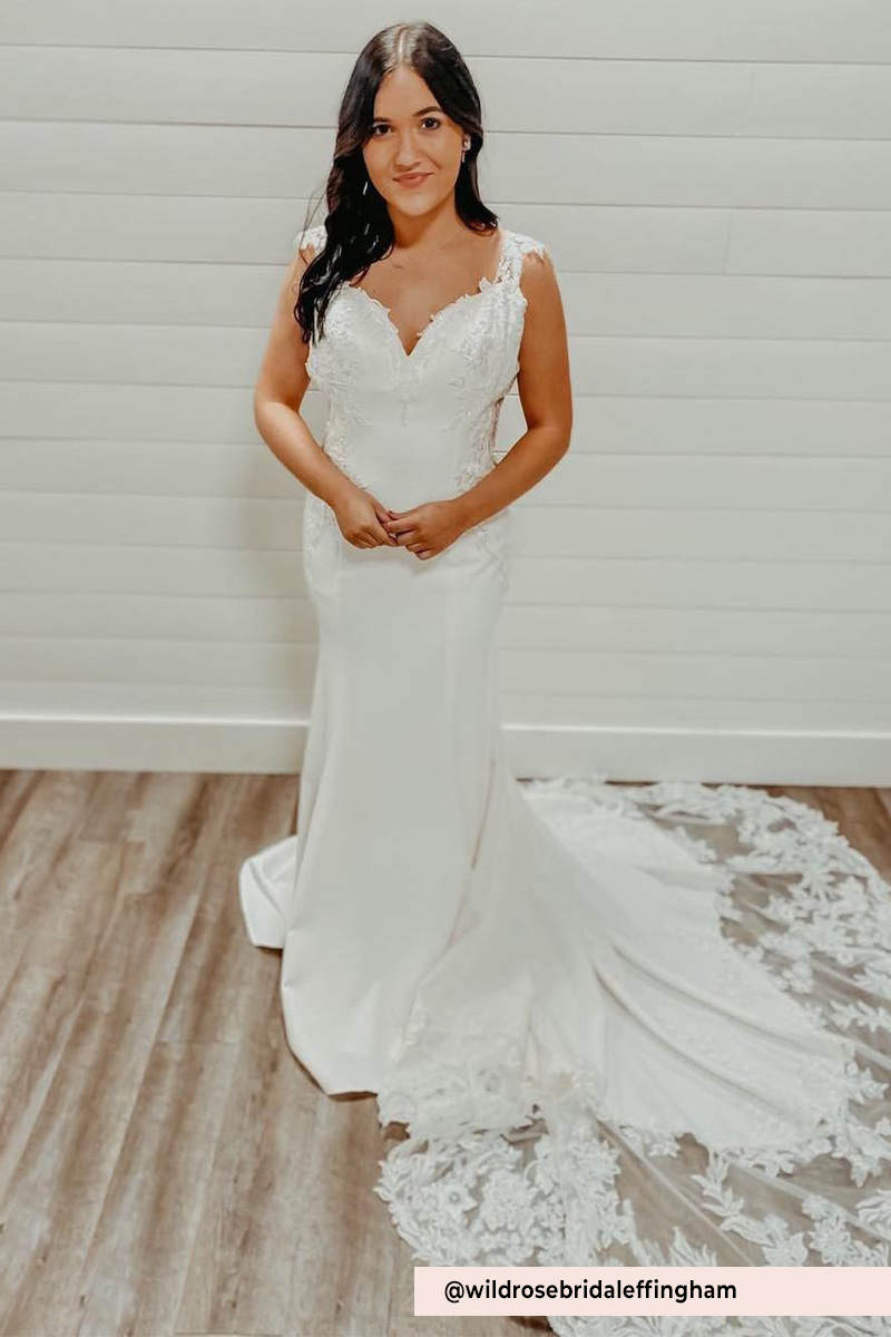 Venezia da Wild Rose Bridal | Effingham, condiviso su Instagram