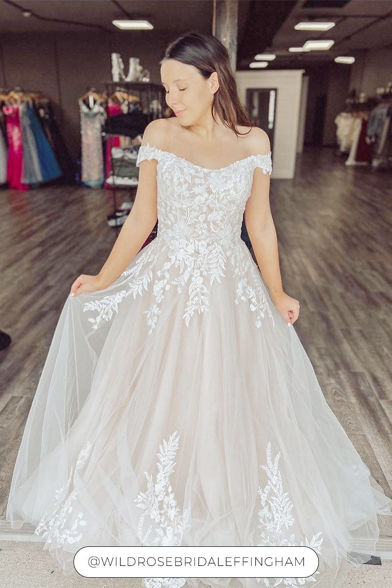 Fortuna da Wild Rose Bridal | Effingham, condiviso su Instagram