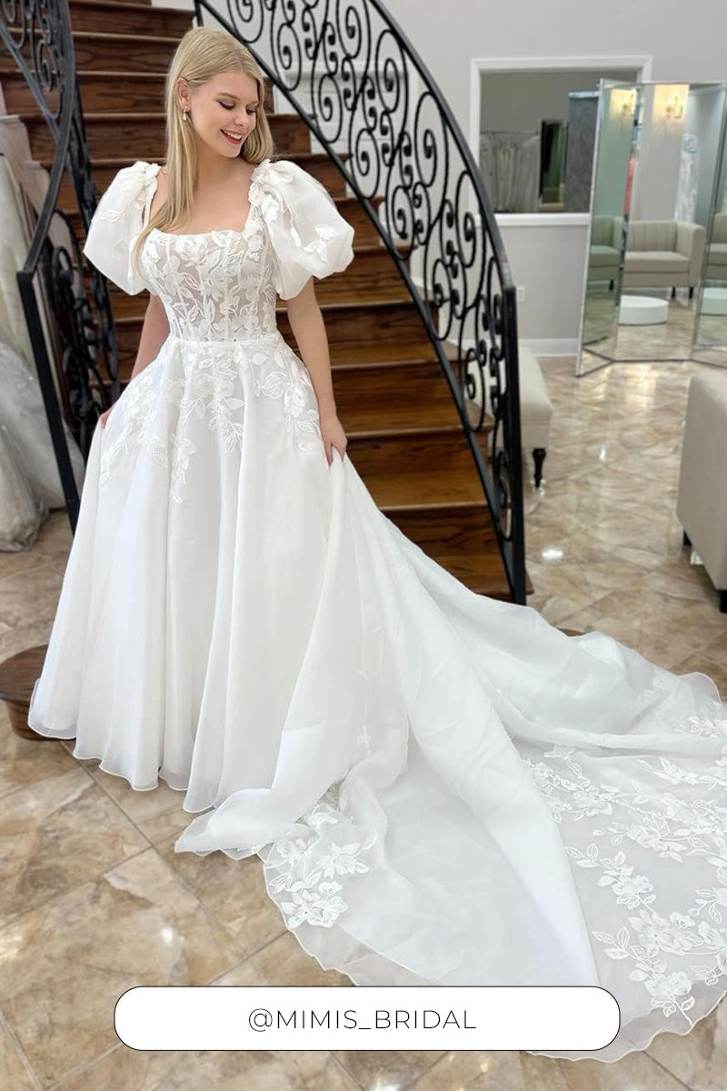 Julia da Mimi's Bridal, condiviso su Instagram