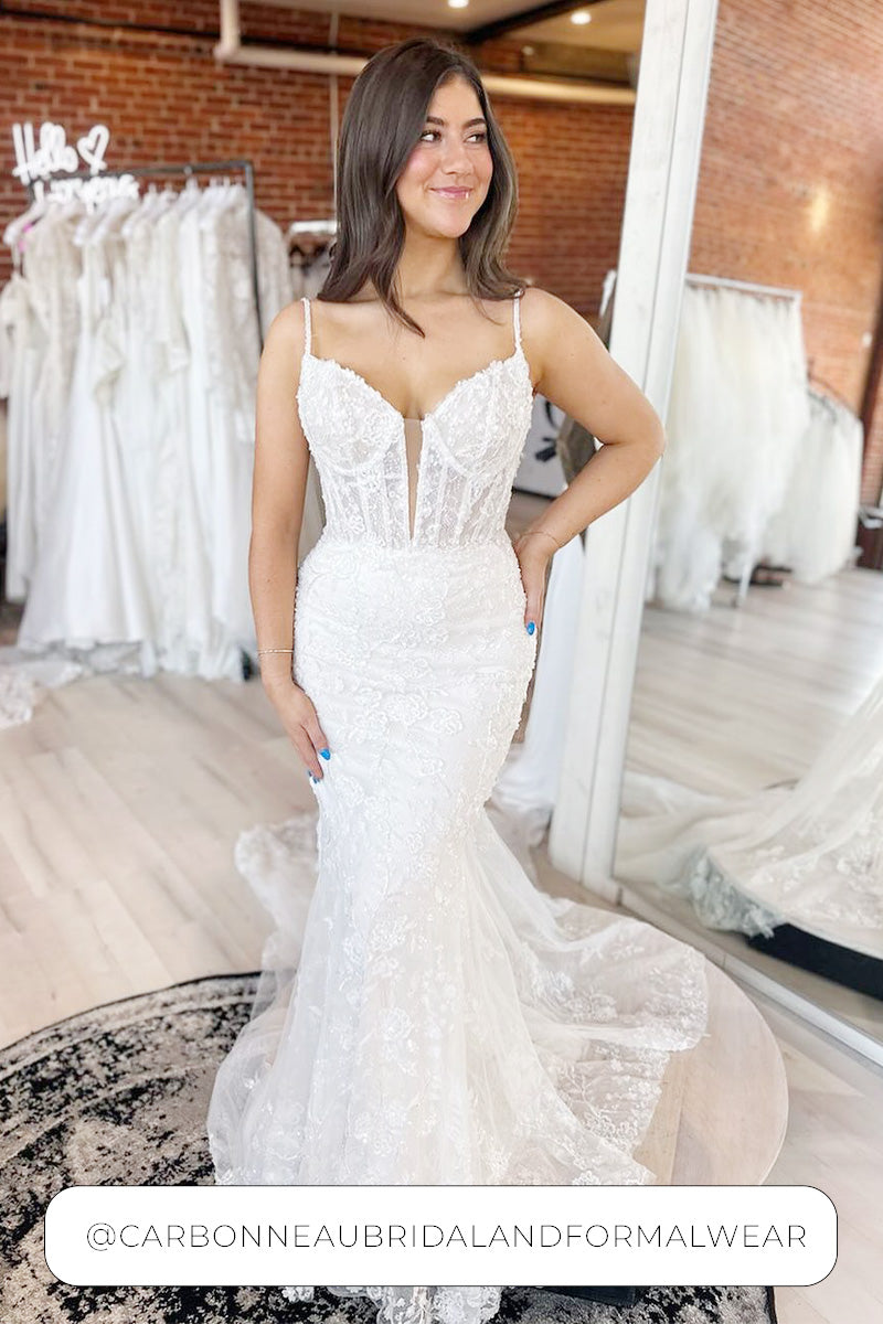 Samira da Carbonneau Bridal and Formalwear, condiviso su Instagram