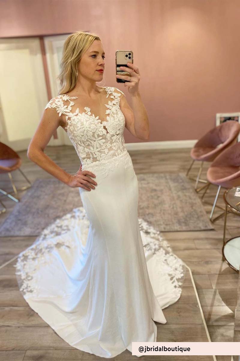 Lucy da J Bridal Boutique, condiviso su Instagram