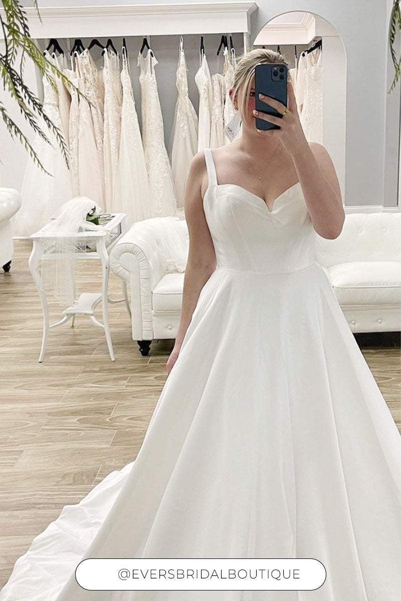 Riley at Vow & Veil Bridal, shared on Instagram