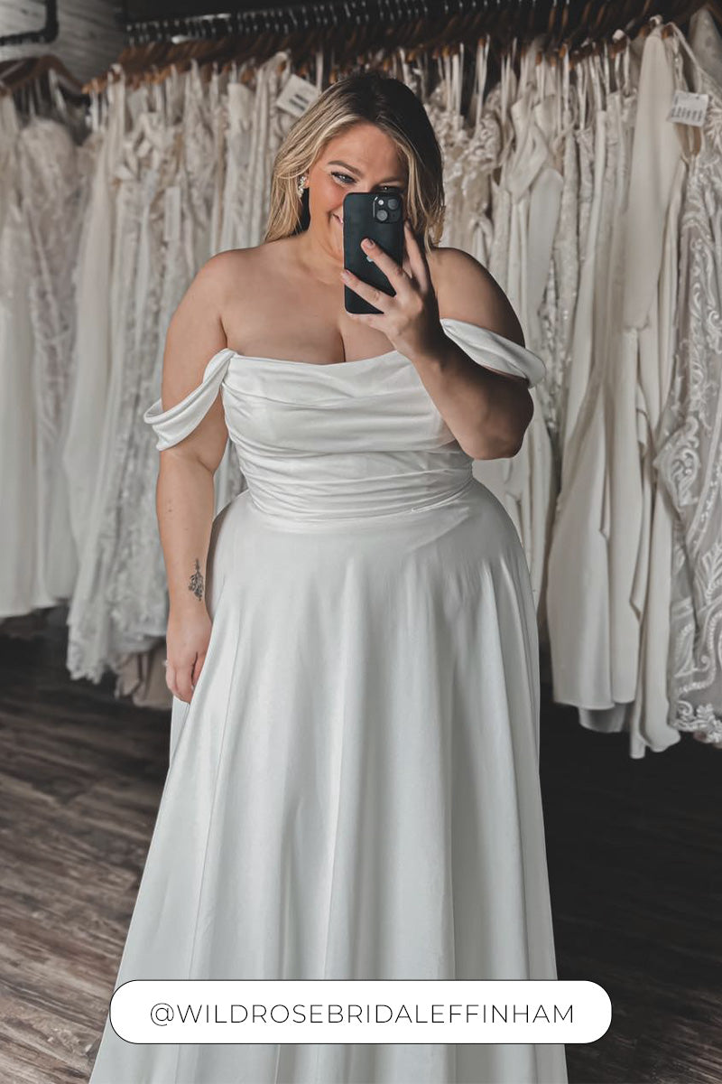 Elsie da Wild Rose Bridal | Effingham, condiviso su Instagram
