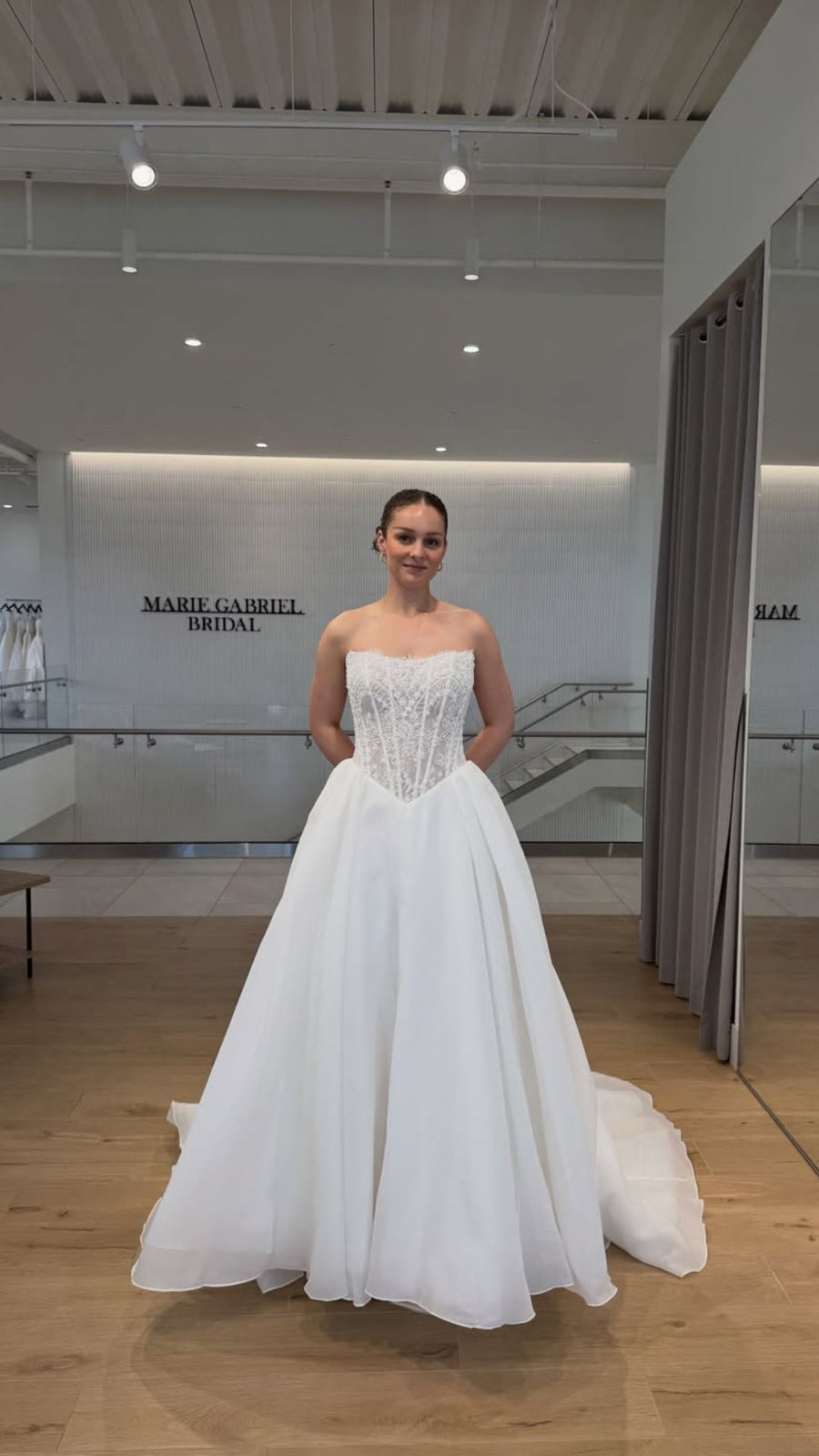 Sophia da Marie Gabriel Couture Bridal, condiviso su Instagram
