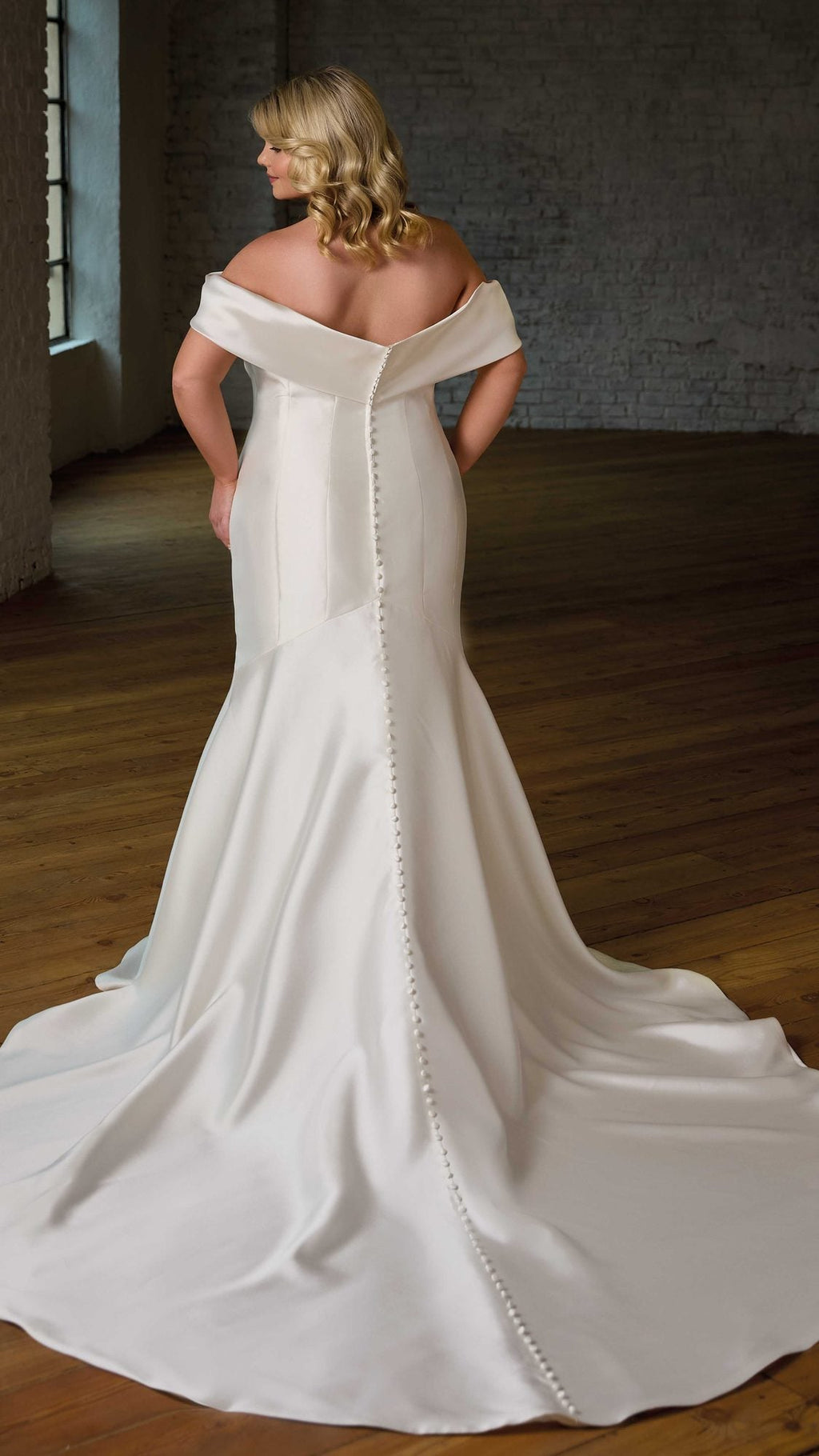 Martha (UR723) — Eddy K Curvy