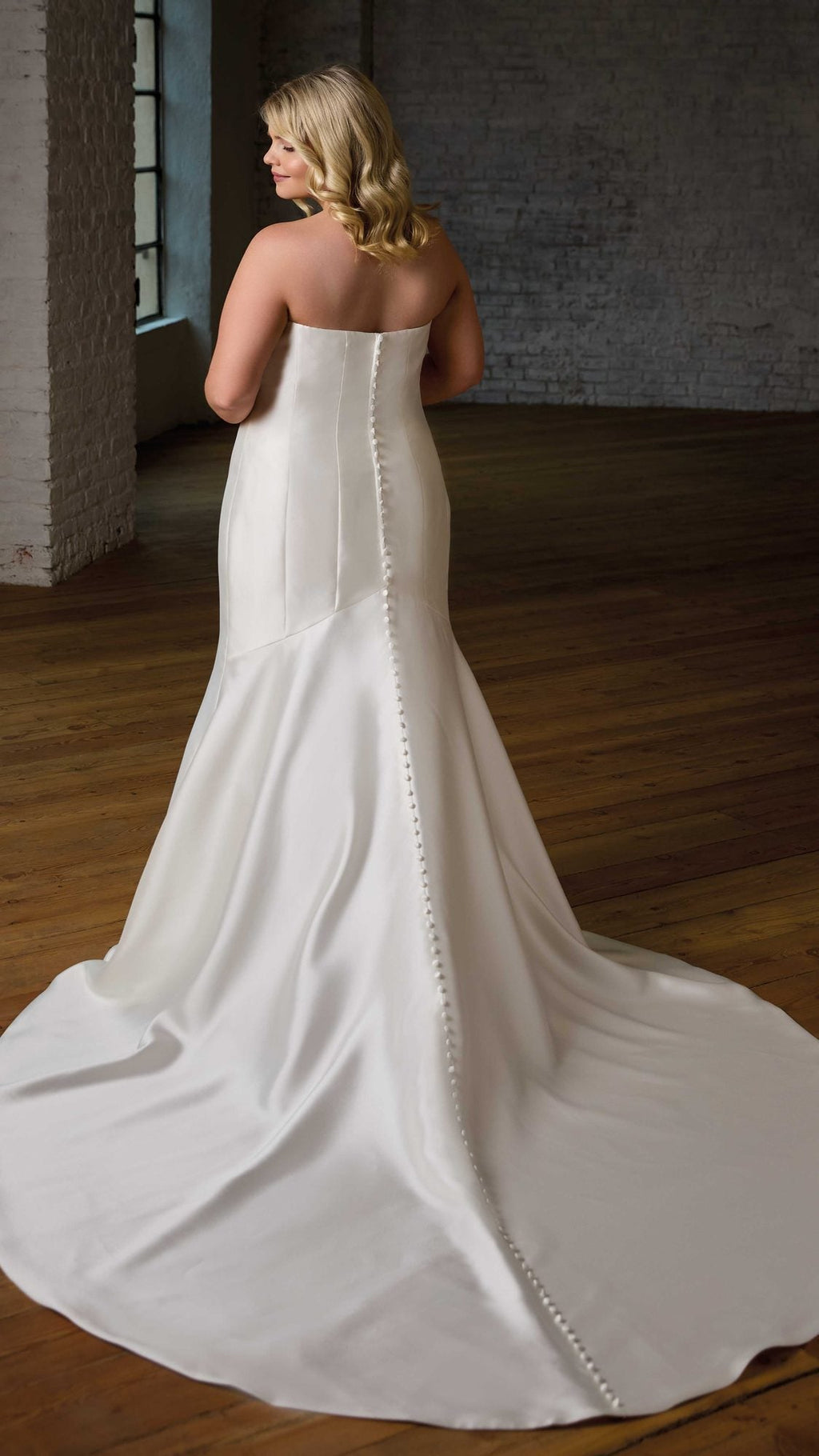 Martha (UR723) — Eddy K Curvy
