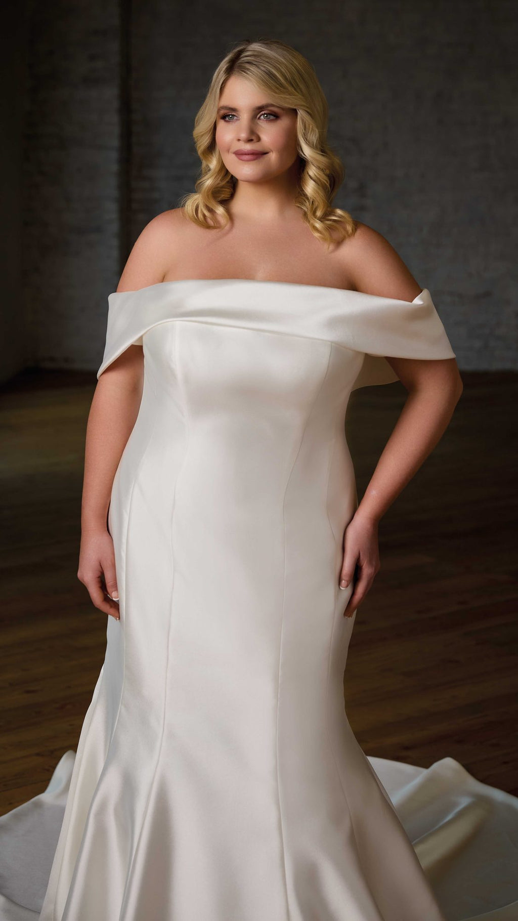Martha (UR723) — Eddy K Curvy
