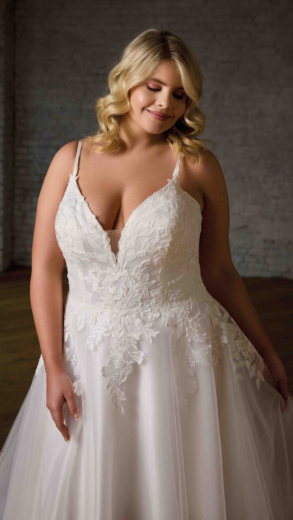 Siobhan (UR733) — Eddy K Curvy
