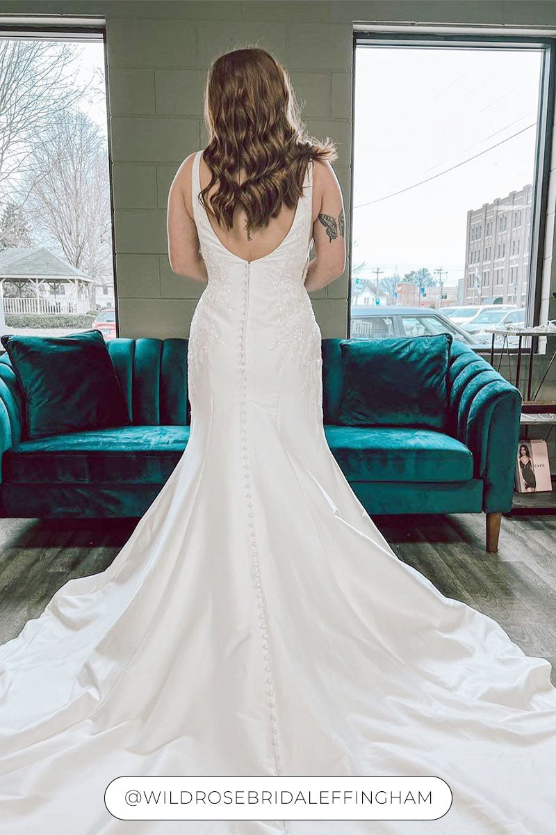 Avila da Wild Rose Bridal | Effingham, condiviso su Instagram