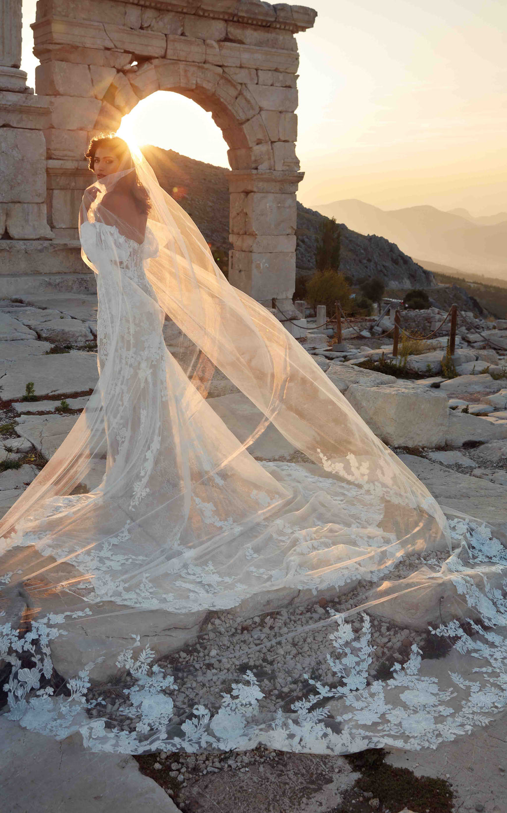 Pia-VE (DR2507VE) — Eddy K Veil