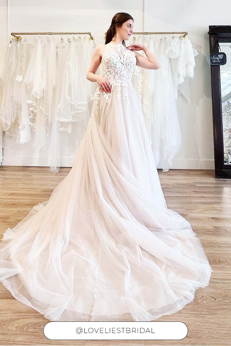 Blake da Loveliest Bridal, condiviso su Instagram