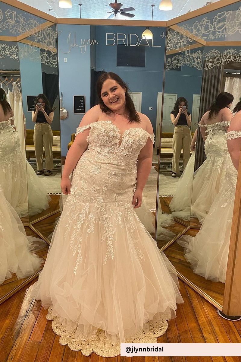 Claire da J.Lynn Bridal, condiviso su Instagram
