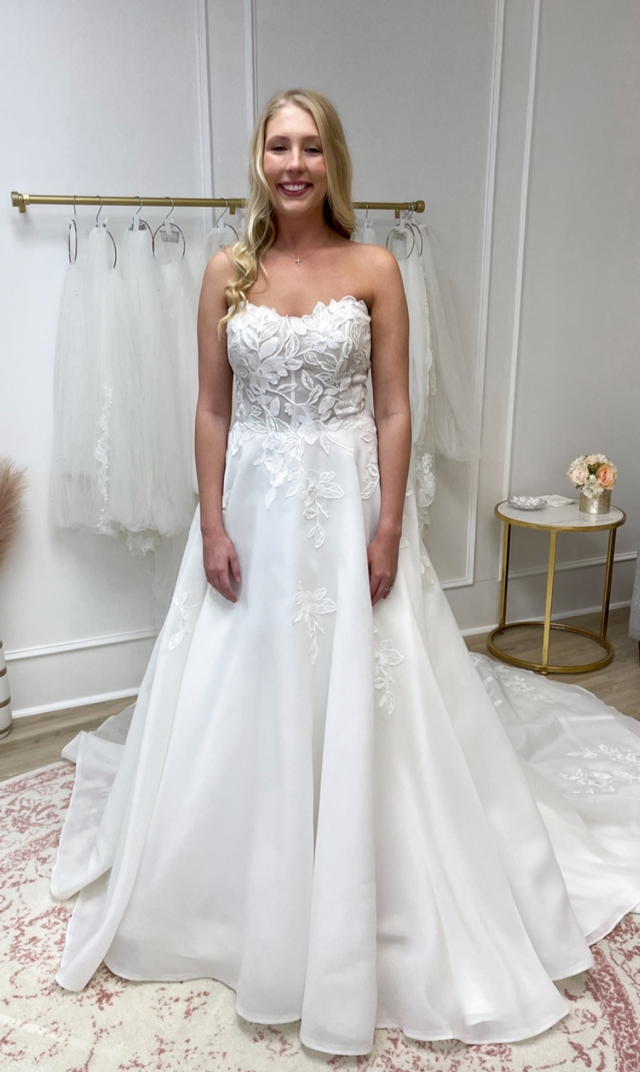Erin da First Look Bridal, condiviso su Instagram