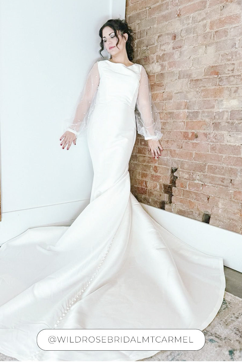 Agnes da Wild Rose Bridal | Mt Carmel, condiviso su Instagram