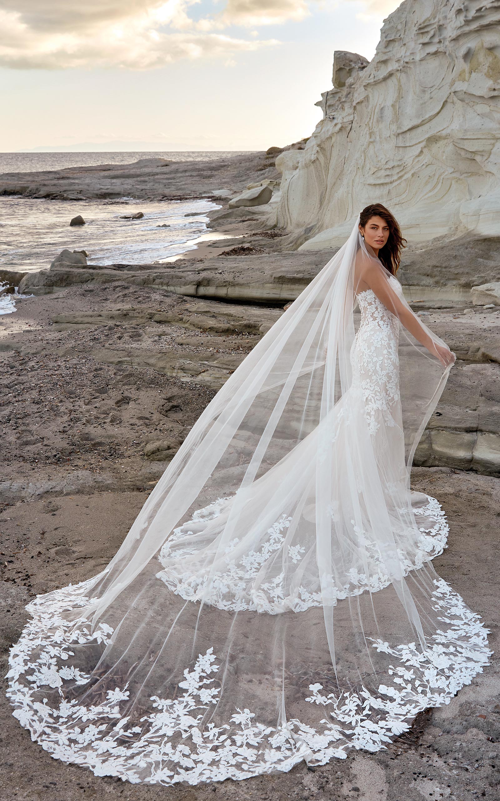 Selena-VE (DR2210VE) — Eddy K Veil
