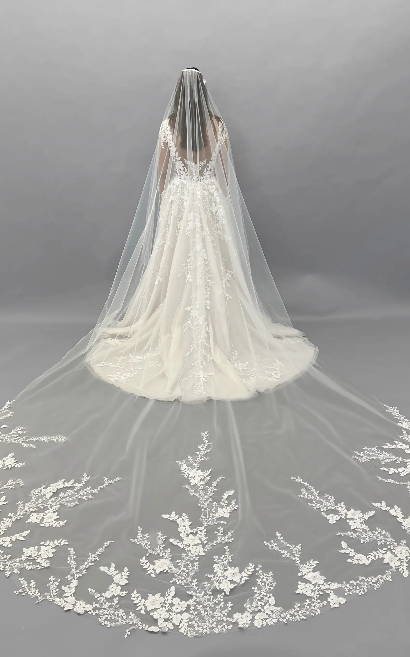 Lillian-VE (EK1708VE) — Eddy K Veil