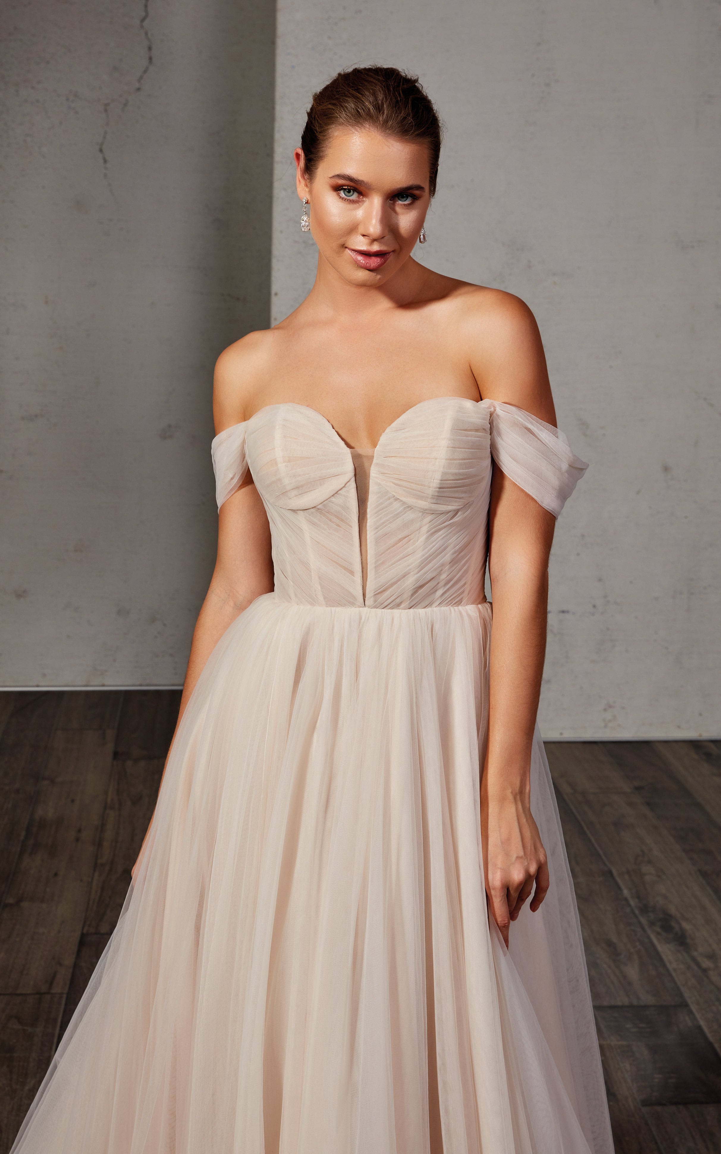 Angelina-SL (EK1601SL) — Eddy K Detachable Sleeve