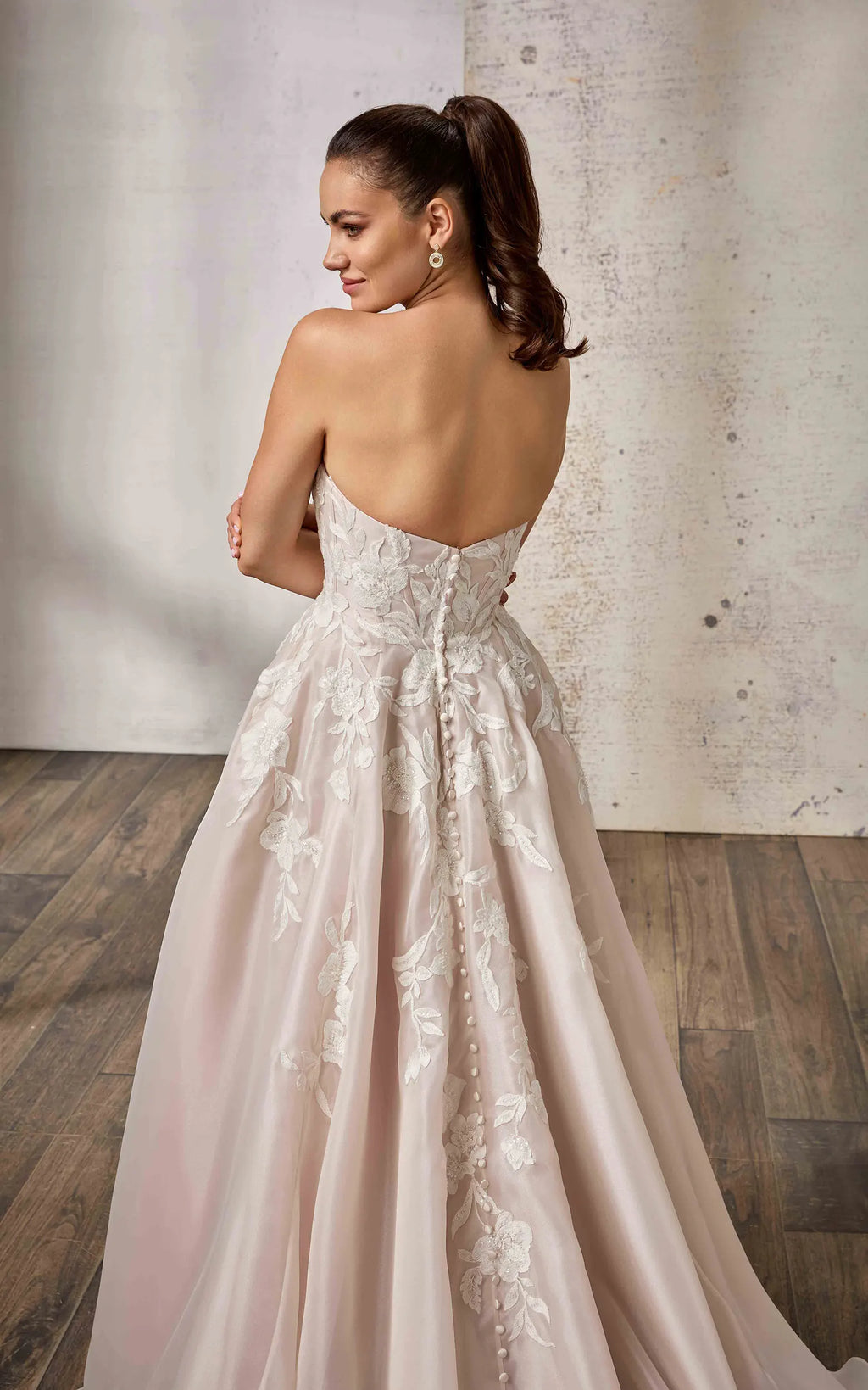 Estefania (DR2652) — Eddy K Dreams
