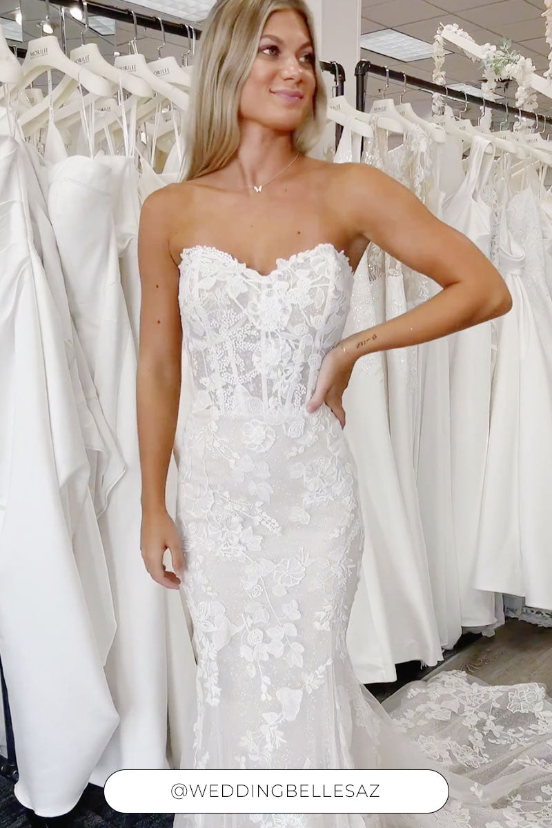 Soleil da Wedding Belles Bridal Boutique AZ, condiviso su Instagram